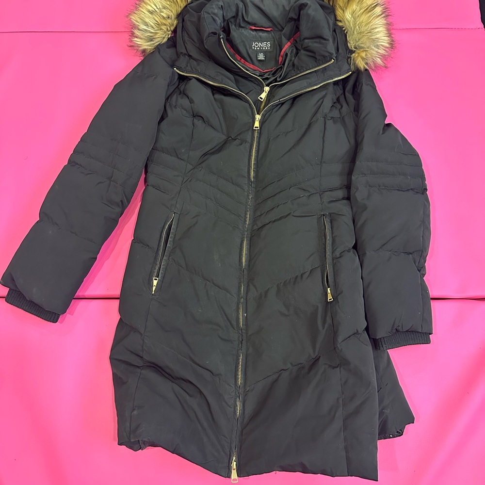 Jones New York Black Puffer Coat with Faux Fur Trim